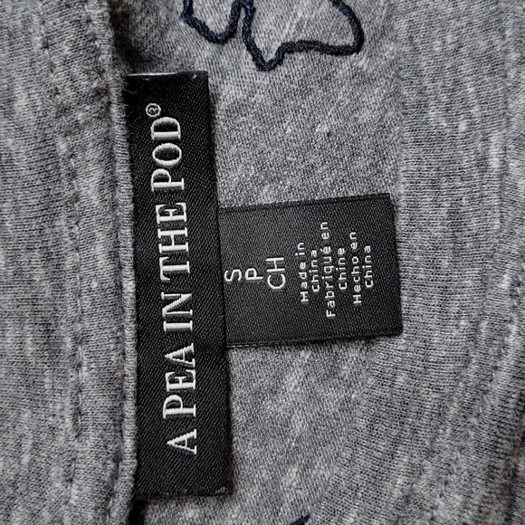 A Pea in the Pod maternity bundle - Picture 4 of 6